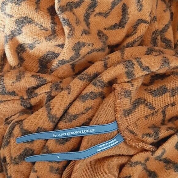 ANTHROPOLOGIE Puff-Sleeved Turtleneck Top Abstract Leopard Print Sz S - Picture 13 of 16